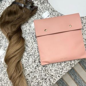 BFB 21” Clip In Hair Extensions